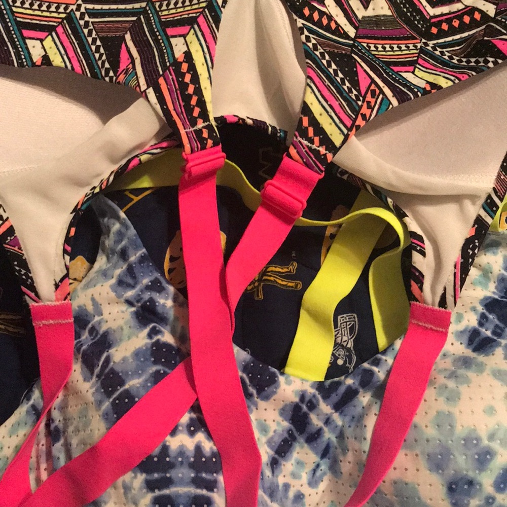 Victoria Secret Bras - Picture 4 of 5